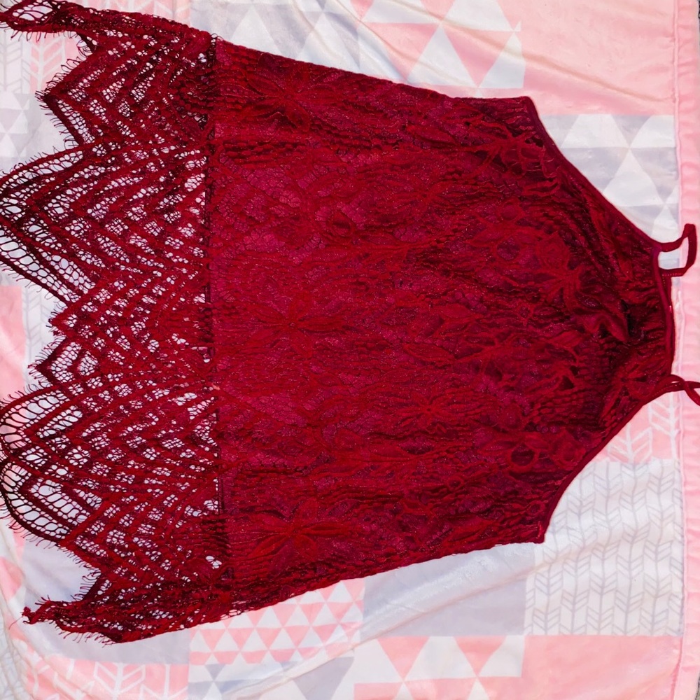 Red wine lace crop/top